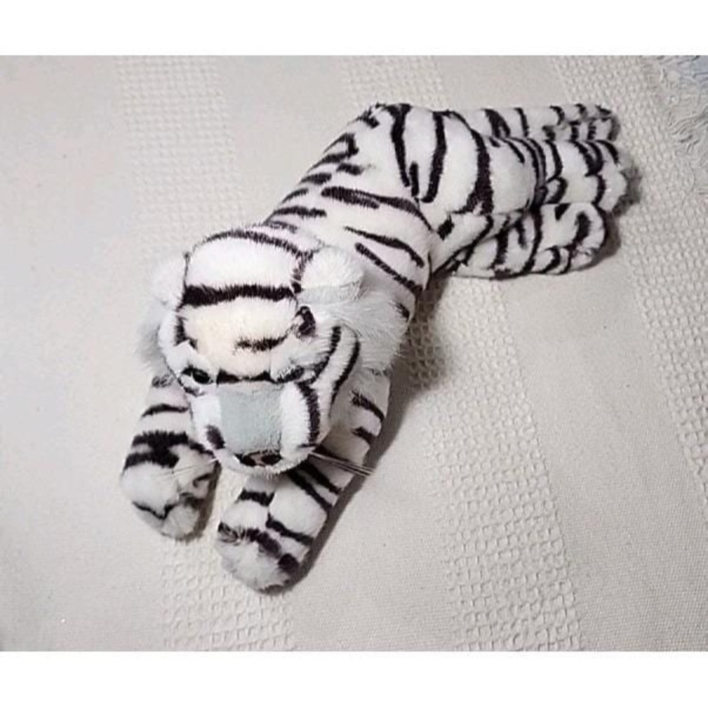 VTG A & A REALISTIC white Bengal Tiger Plush 18 Inch Stuffed Animal‎ Toy Soft